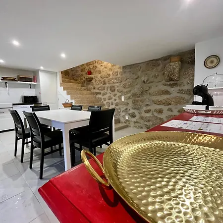 Seara - Casas Da Vinha بيت ضيافة