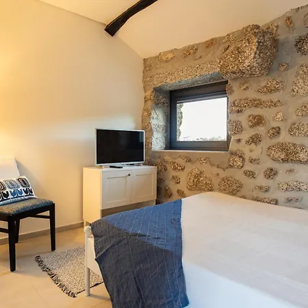 Seara - Casas Da Vinha 3*