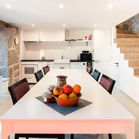 Seara - Casas Da Vinha بيت ضيافة 3*