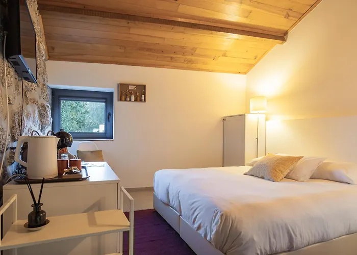 Seara - Casas Da Vinha 3*